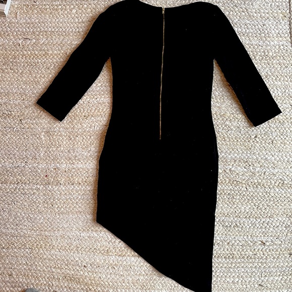 Black asymmetrical lulu dress - Picture 2 of 2